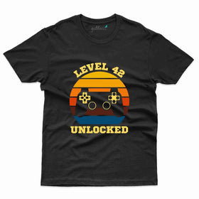 Level 42 Unlocked Gaming T-Shirt - 42nd  Birthday Collection