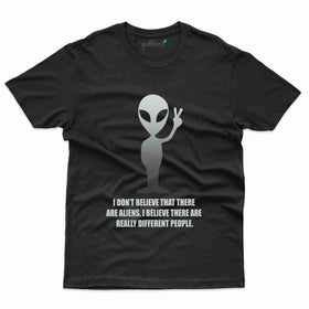 Different People T-shirt - Alien T-Shirt Collection